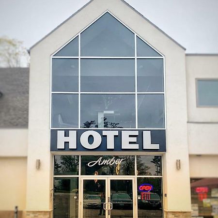 Amber Hotel Grand Bend Eksteriør billede