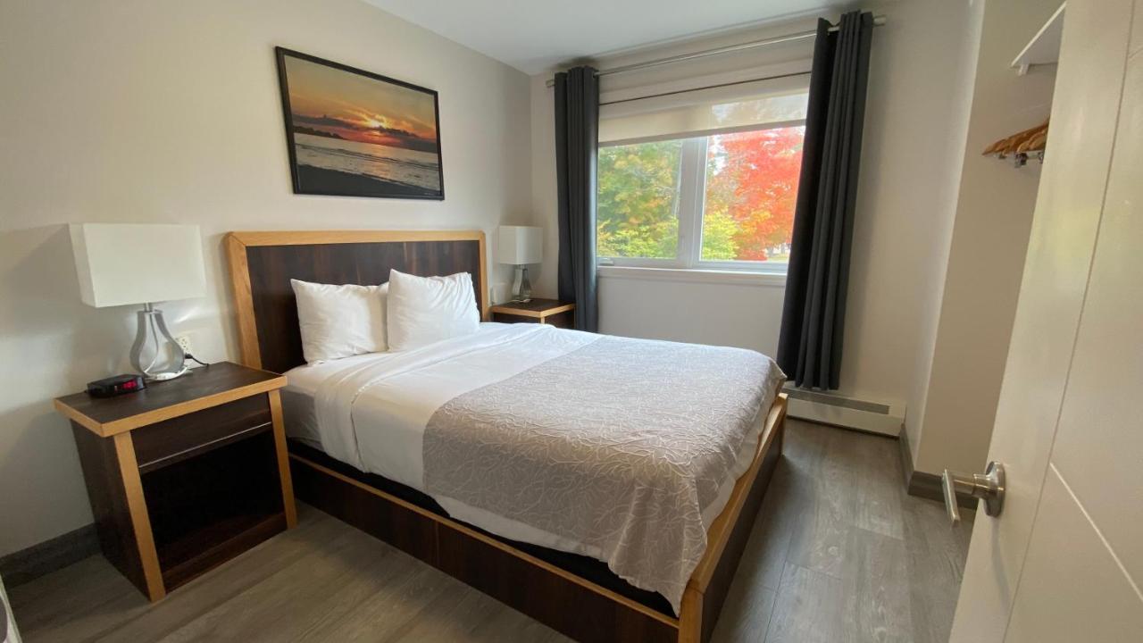 Amber Hotel Grand Bend Eksteriør billede